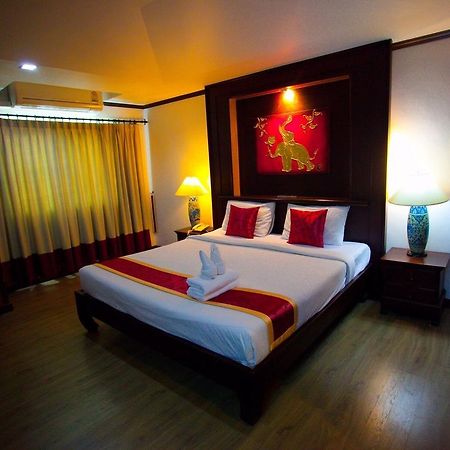 Chour Palace Hotel Mae Sai Exteriér fotografie
